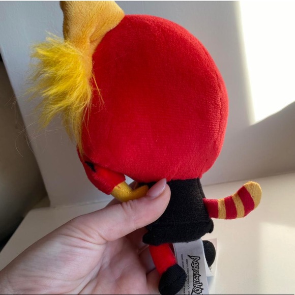 Aggretsuko Death Metal Plush Sanrio - Picture 2 of 2